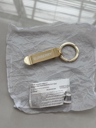 Burberry skateboard charm - burberry,