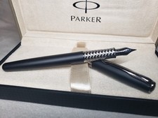Parker Sonnet Grandi Aspettative Ed. Speciale Penna stilografica Secret Shell nera 18k
