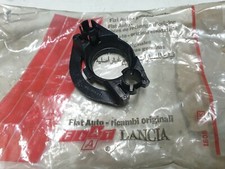 Steering wheel horn holder for