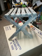 ANTICO SGABELLO IN LEGNO MASSICCIO RICHIUDIBILE ROBUSTO .. 21x24 xH. 23