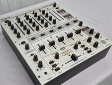 BEHRINGER DJX700 Mixer 4