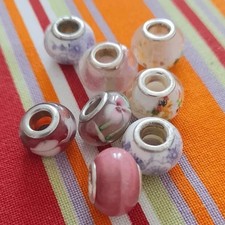 CHARM CIONDOLI PORCELLANA FORO