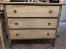 Set Comò e Comodino (n.1) in Legno Arte Povera Verde/Avorio a 3 cassetti