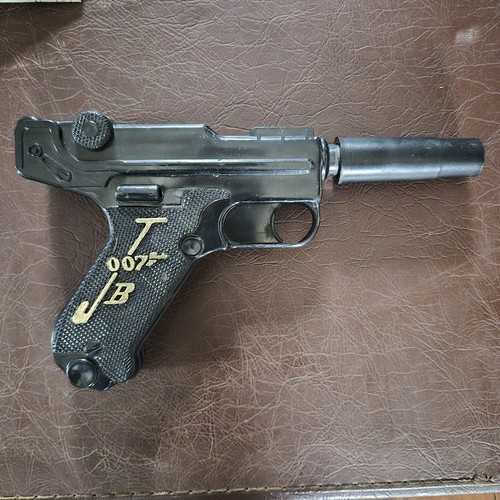 Vintage james bond - james, 007