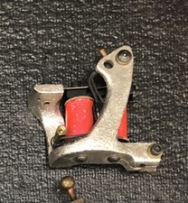 macchina per tatuaggi adam