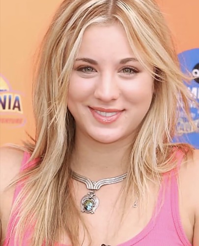 Kaley cuoco attrice sexy - 'kaley,