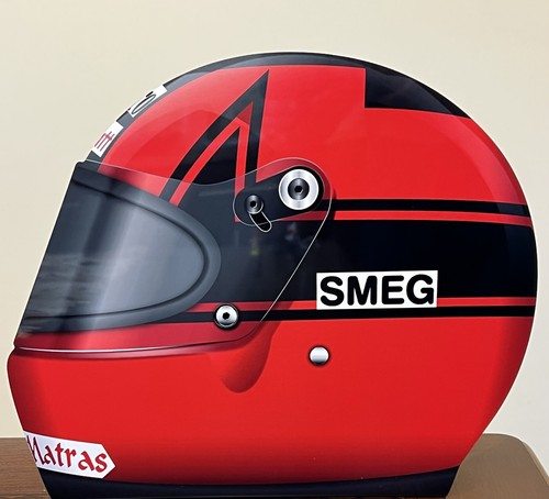 Wow insegna casco - casco, auto