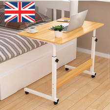 Sedia mobile sopra letto
