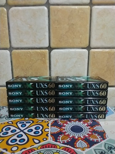 Sealed sony ux s - 10,