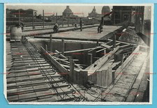 foto costruzione solaio con carpentieri Scuola A Vespucci Centro storico Catania