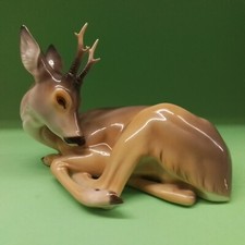 Vecchia statuetta in