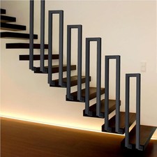 Corrimano in ferro battuto per scale con montaggio laterale h.85 cm ,  nero