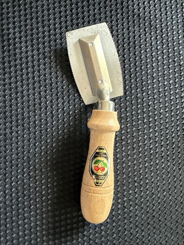 Ciliegie taglierina per - ciliegie;,