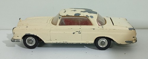 I131204 corgi toys 230 - 1/43,