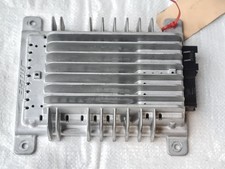 28060-CE400 Bose Amplificatore