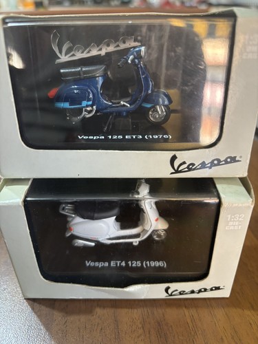 Lotto modellini vespa - vespa, et3