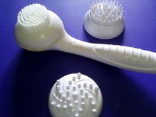 Massaggiatore Joycare massaggio ed esfoliazione anche sotto la doccia