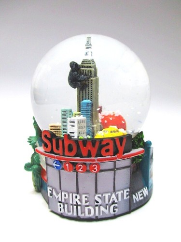 New york palla - di, neve