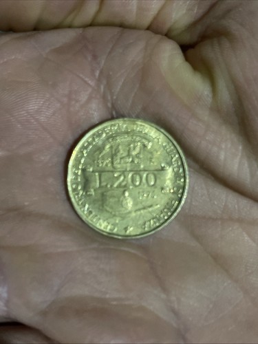 Moneta 200 lire - moneta,