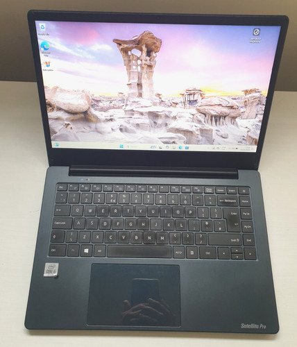 Toshiba dynabook satellite pro - toshiba,