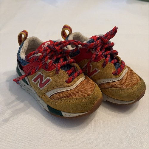 New balance 997h varsity gold - varsity,