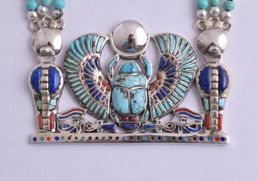 Collana con ciondolo scarabeo