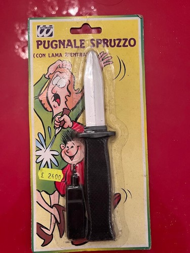 Vintage scherzo carnevale - di,