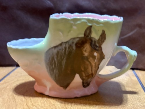 Antica tazza vittoriana