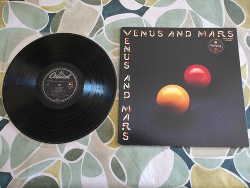Wings venus and mars - wings,
