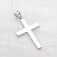 Ciondolo a croce solida in