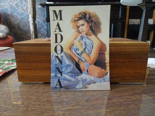 Madonna postkarte - madonna, ++