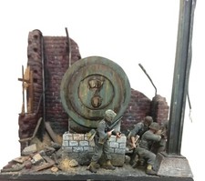 TIN TOY SOLDIER MINIATURES -