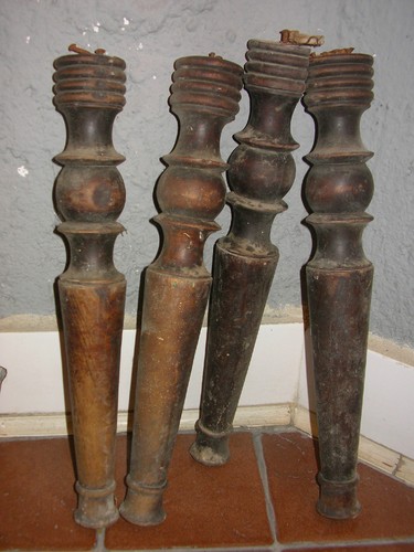 Gambe sgabello o tavolino - gambe,