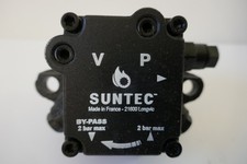 Pompe a fioul Suntec AN 57 C pour Riello 3003833 Neuf
