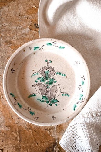 Antico piatto maiolica decoro