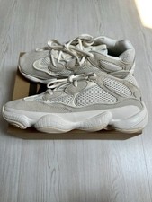 ⚪️ Adidas Yeezy 500 -