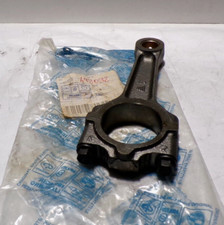 CRANKSHAFT CONNECTING ROD FOR