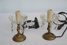VECCHIE LAMPADE DA COMODINO IN OTTONE E CRISTALLO