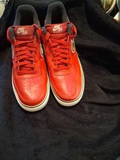 Nike Air Force 1 Low Top Red