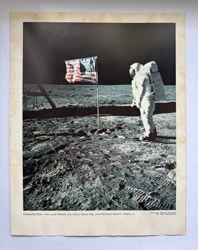 Vintage nasa apollo - apollo, 11
