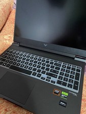 HP Victus 16,1"" AMD Ryzen 7 8845HS RTX 4060 (32 GB RAM M2 SSD 1 TB) computer portatile da gioco