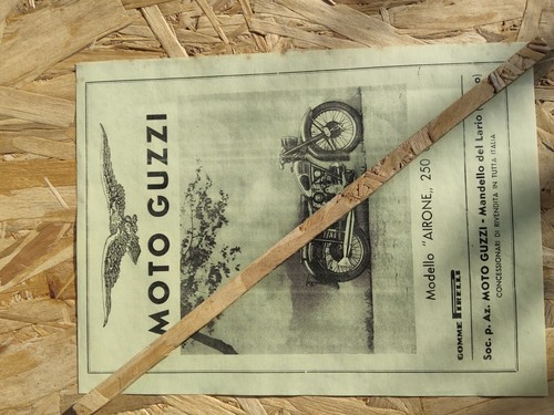 Pubblicità moto guzzi - pubblicità,