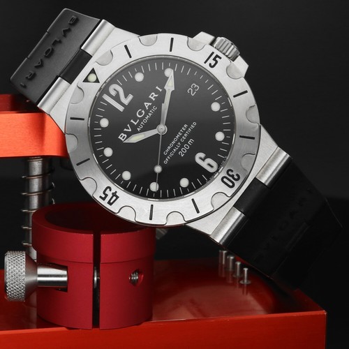 Bulgari diagono scuba sd38s - bulgari,