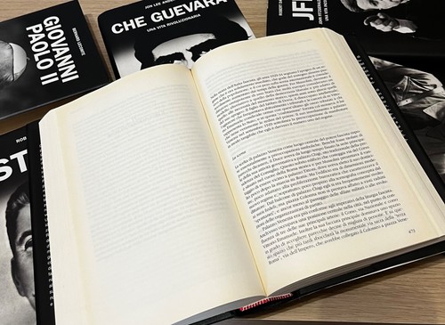 Biografie 900 6 - ,