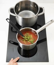 piano cottura su vetro ceramica