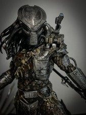Predator Statue 25cm/9.8inch
