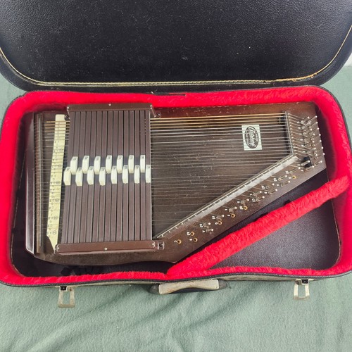 Airline autoharp oscar - by,