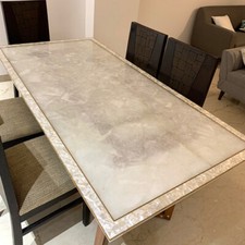 Tavolo riunioni conferenza