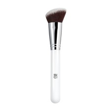Ilū Make Up Angled Blush