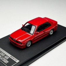 Modellino auto 1:64 BMW M3 E30